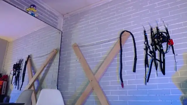 elizatexx online show from July 28, 8:52 pm