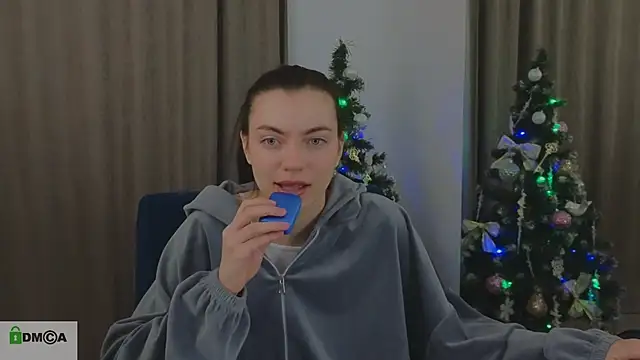 Snapshot of katty__cat chatting on December 4, 2:37 pm katty cat online show from December 4, 2:37 pm