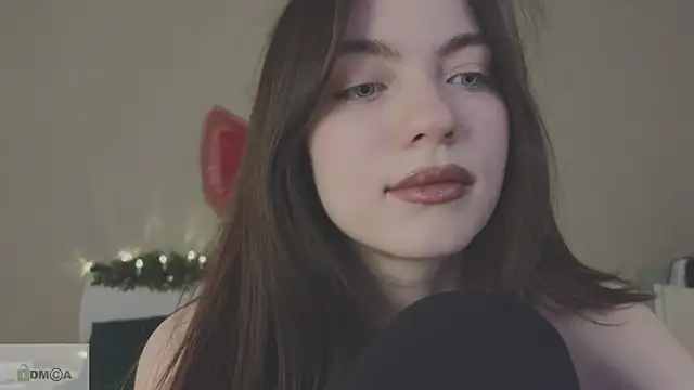 Snapshot of katty__cat chatting on December 27, 4:32 pm katty cat online show from December 27, 4:32 pm