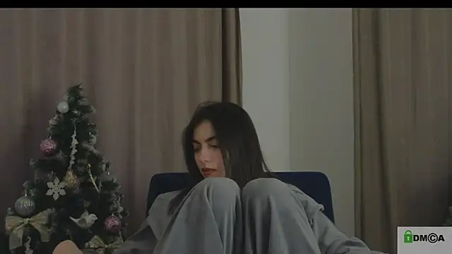 Snapshot of katty__cat chatting on January 6, 12:57 pm katty cat online show from January 6, 12:57 pm