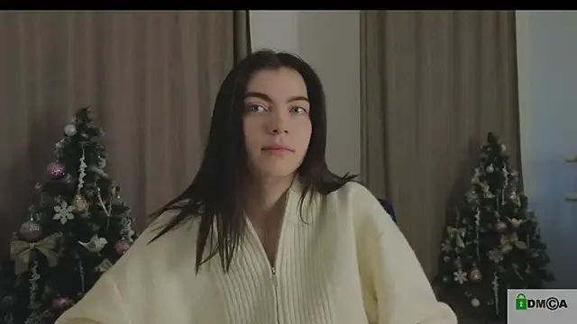 Snapshot of katty__cat chatting on January 7, 12:31 pm katty cat online show from January 7, 12:31 pm