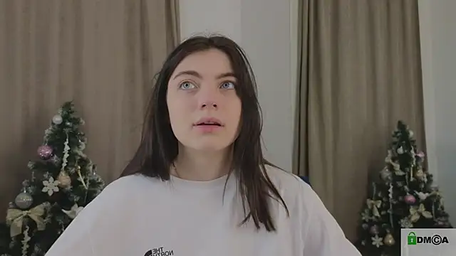 Snapshot of katty__cat chatting on January 9, 12:52 pm katty cat online show from January 9, 12:52 pm