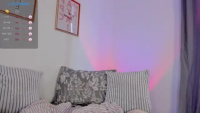 damn cutie online show from October 12, 5:17 am