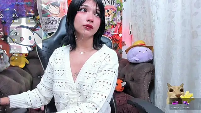 Snapshot of ravenn_20 chatting on July 22, 11:35 am ravenn 20 online show from July 22, 11:35 am