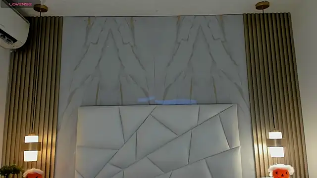 belacampbell online show from October 4, 5:27 am