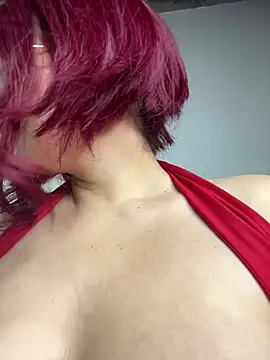 Snapshot of VioletPearson chatting on February 28, 10:05 am VioletPearson online show from February 28, 10:05 am