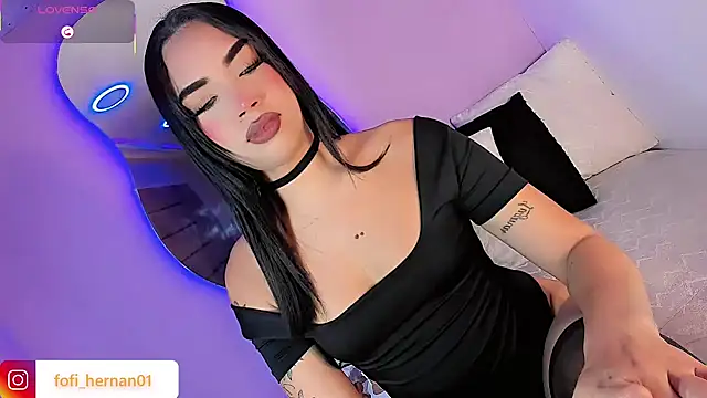 Sofi hdz online show from May 8, 9:42 pm