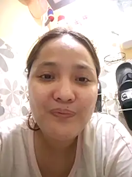 Snapshot of hairywetjhing chatting on May 27, 9:06 am hairywetjhing online show from May 27, 9:06 am