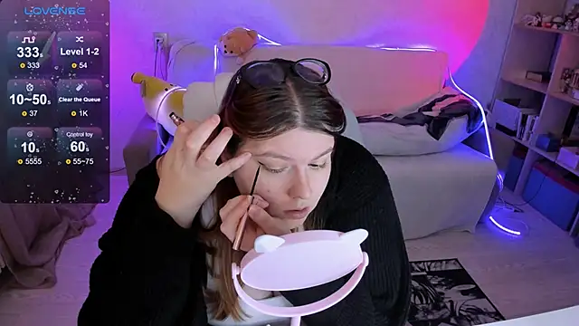 Melissa Purr online show from February 17, 3:42 pm