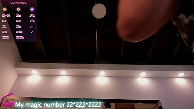 anyi sweet titss online show from November 25, 10:21 pm