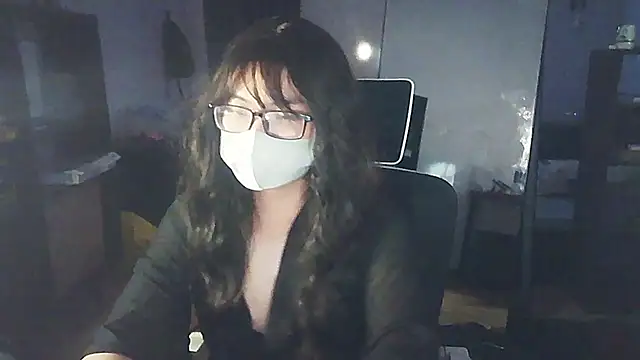 Snapshot of Erin_Song chatting on January 18, 2:44 pm Erin Song online show from January 18, 2:44 pm