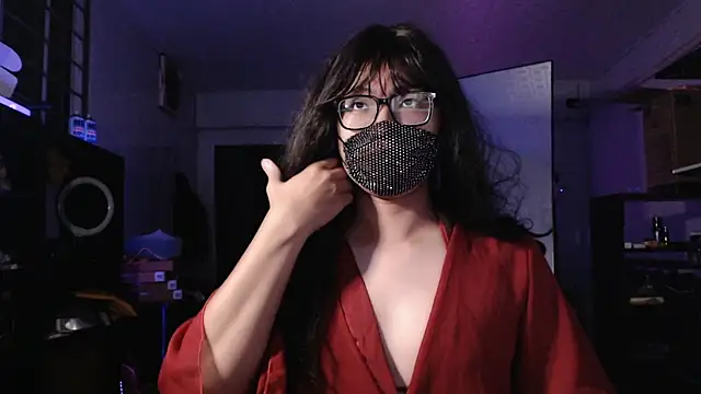 Snapshot of Erin_Song chatting on October 25, 4:13 pm Erin Song online show from October 25, 4:13 pm