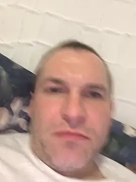 Snapshot of AttractiveSilk5 chatting on January 17, 12:59 am AttractiveSilk5 online show from January 17, 12:59 am