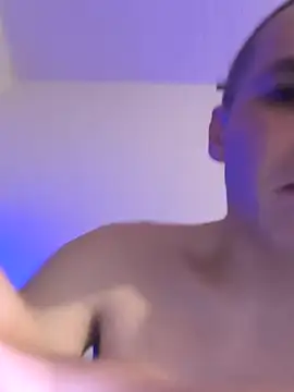 Snapshot of AttractiveSilk5 chatting on February 10, 2:15 am AttractiveSilk5 online show from February 10, 2:15 am