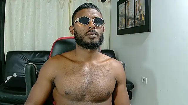 Snapshot of Black_indiian chatting on February 14, 1:19 pm Black indiian online show from February 14, 1:19 pm