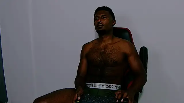 Snapshot of Black_indiian chatting on July 2, 6:58 pm Black indiian online show from July 2, 6:58 pm