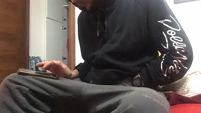 Snapshot of DragonPink chatting on January 5, 3:45 pm DragonPink online show from January 5, 3:45 pm