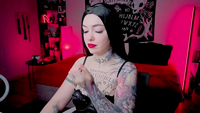 Magic Allie online show from June 13, 8:18 pm