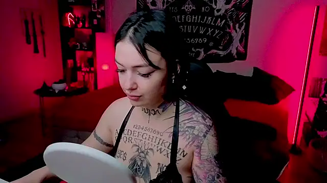 Magic Allie online show from June 27, 9:09 pm