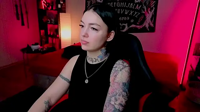 Magic Allie online show from July 3, 8:04 pm