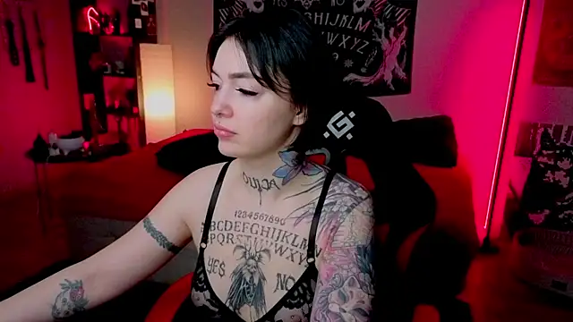Magic Allie online show from July 10, 8:55 pm
