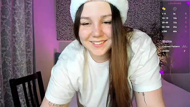 Ruth Oliver online show from December 10, 1:11 am