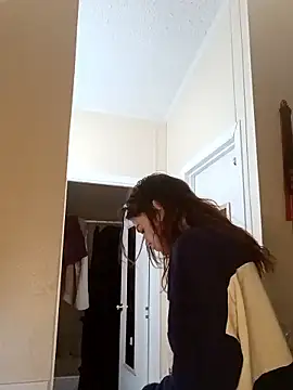 Snapshot of SafeinouterSpace chatting on September 21, 3:19 am SafeinouterSpace online show from September 21, 3:19 am