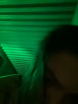 Snapshot of SafeinouterSpace chatting on September 22, 5:09 am SafeinouterSpace online show from September 22, 5:09 am