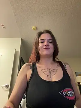 Snapshot of SafeinouterSpace chatting on September 27, 5:34 am SafeinouterSpace online show from September 27, 5:34 am