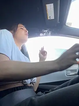 Snapshot of SafeinouterSpace chatting on October 30, 3:35 pm SafeinouterSpace online show from October 30, 3:35 pm