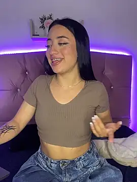 Ady 18 online show from December 22, 1:34 am