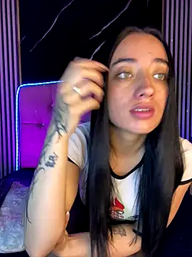 Ady 18 online show from October 7, 3:42 pm