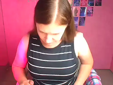 Snapshot of Lissmilf chatting on August 5, 11:46 am Lissmilf online show from August 5, 11:46 am