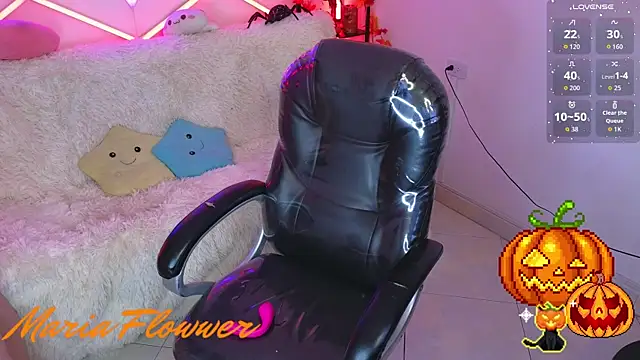 Snapshot of maria_flowwer chatting on October 17, 1:31 am maria flowwer online show from October 17, 1:31 am