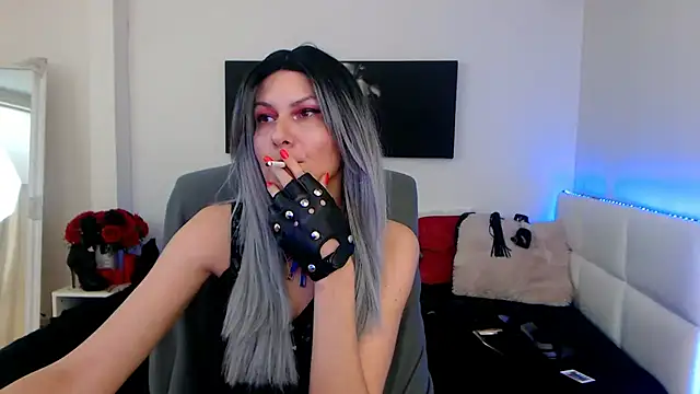 EvelynQueenn online show from January 21, 4:21 am