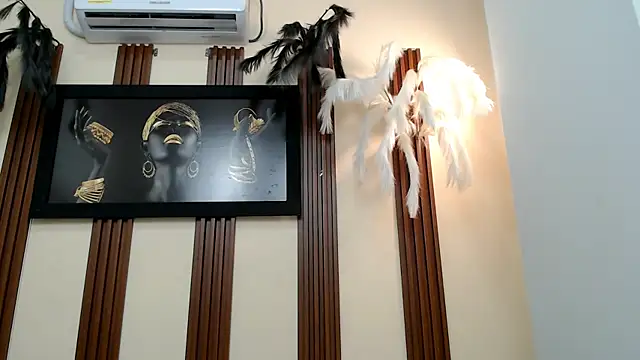 Watagatapitusberry1 online show from February 20, 12:19 am