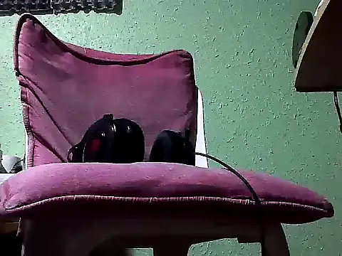 gxXxuesta online show from October 7, 2:31 am