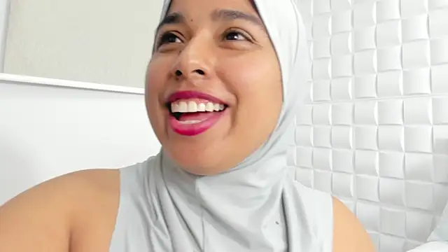Snapshot of hurrem_had chatting on April 22, 7:26 pm hurrem had online show from April 22, 7:26 pm
