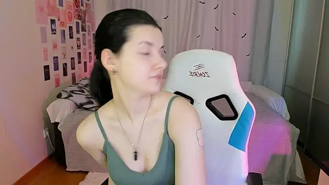 Vanessa Verona online show from March 9, 5:22 am