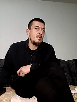 mayk18cm online show from February 2, 3:43 am
