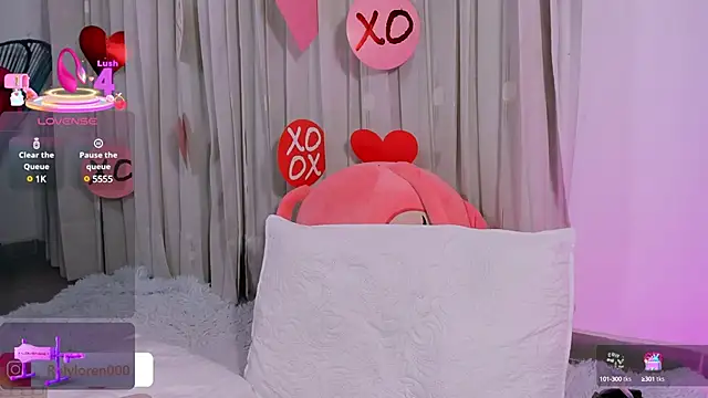 RolyLoren online show from March 18, 12:27 am