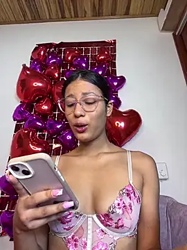 Valentinabaker online show from February 17, 10:40 am