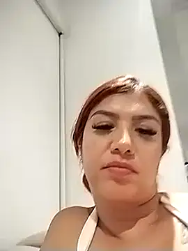 Snapshot of AriaRusso chatting on December 3, 12:46 am AriaRusso online show from December 3, 12:46 am