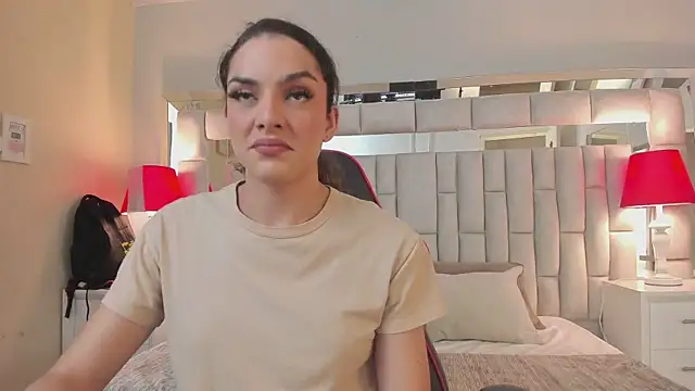 mariiahneedles online show from October 23, 12:32 am