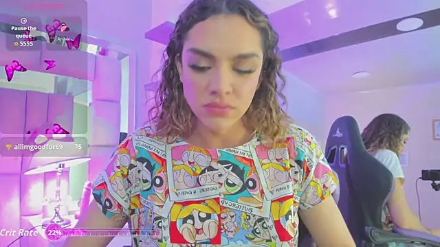 mariiahneedles online show from May 11, 9:23 pm