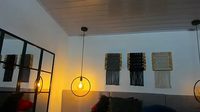 Sweet camille online show from October 18, 2:14 am