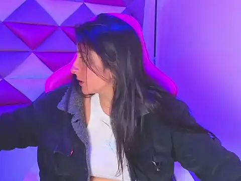 Snapshot of Cameron_cutte chatting on November 27, 3:08 am Cameron cutte online show from November 27, 3:08 am