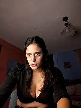 Snapshot of Catalinacandela chatting on March 5, 11:05 pm Catalinacandela online show from March 5, 11:05 pm