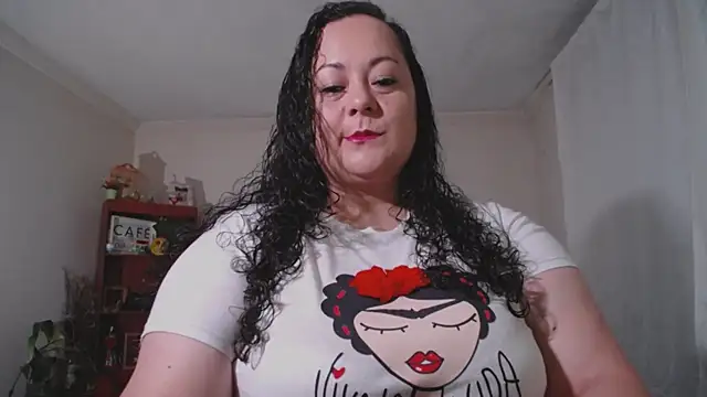 Snapshot of Aleia_Taylor chatting on February 21, 10:00 pm Aleia Taylor online show from February 21, 10:00 pm