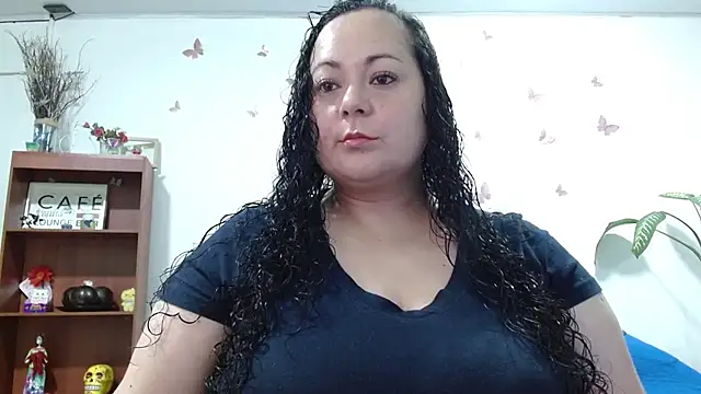 Snapshot of Aleia_Taylor chatting on July 30, 9:36 pm Aleia Taylor online show from July 30, 9:36 pm